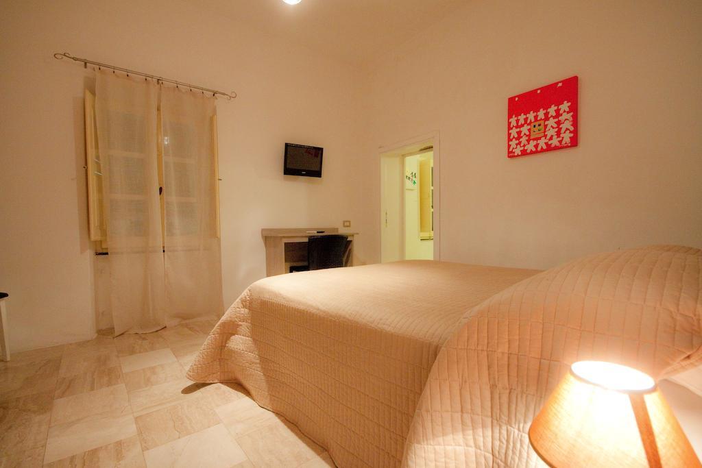 La Locanda Dell'Officina Olbia Zimmer foto